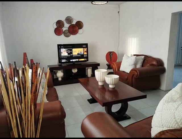 3 BEDROOM HOUSE FOR SALE IN SEBOKENG ZONE 10